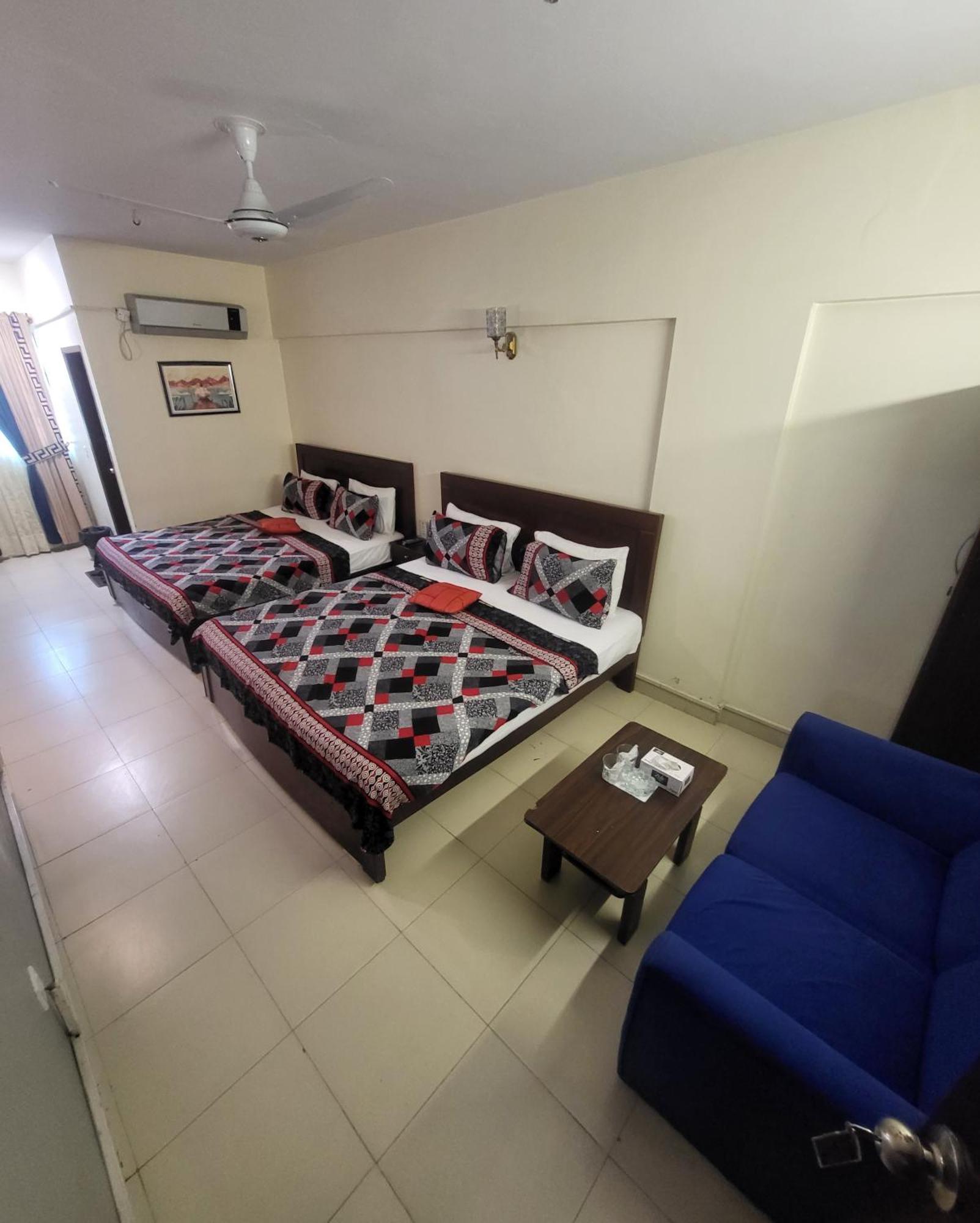 Hotel Rooms Dha Karachi Luaran gambar