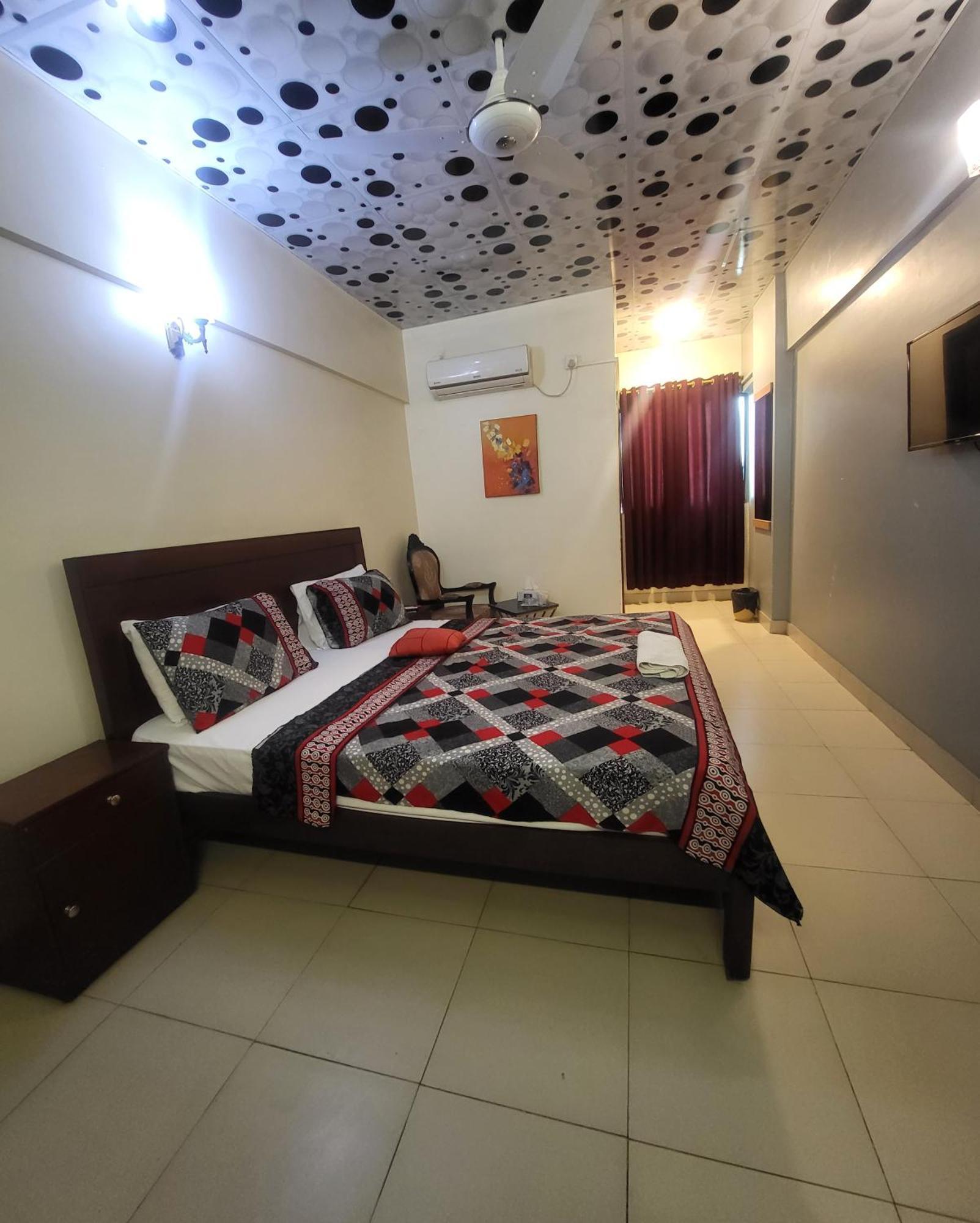 Hotel Rooms Dha Karachi Luaran gambar