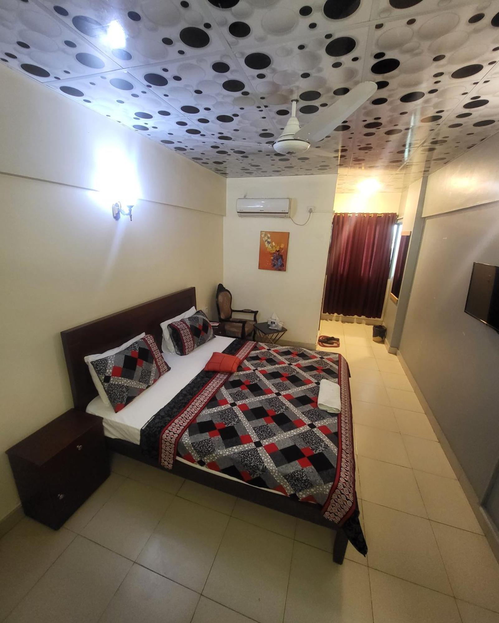 Hotel Rooms Dha Karachi Luaran gambar